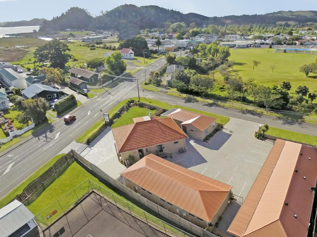 The Olive Motel Coromandel Экстерьер фото