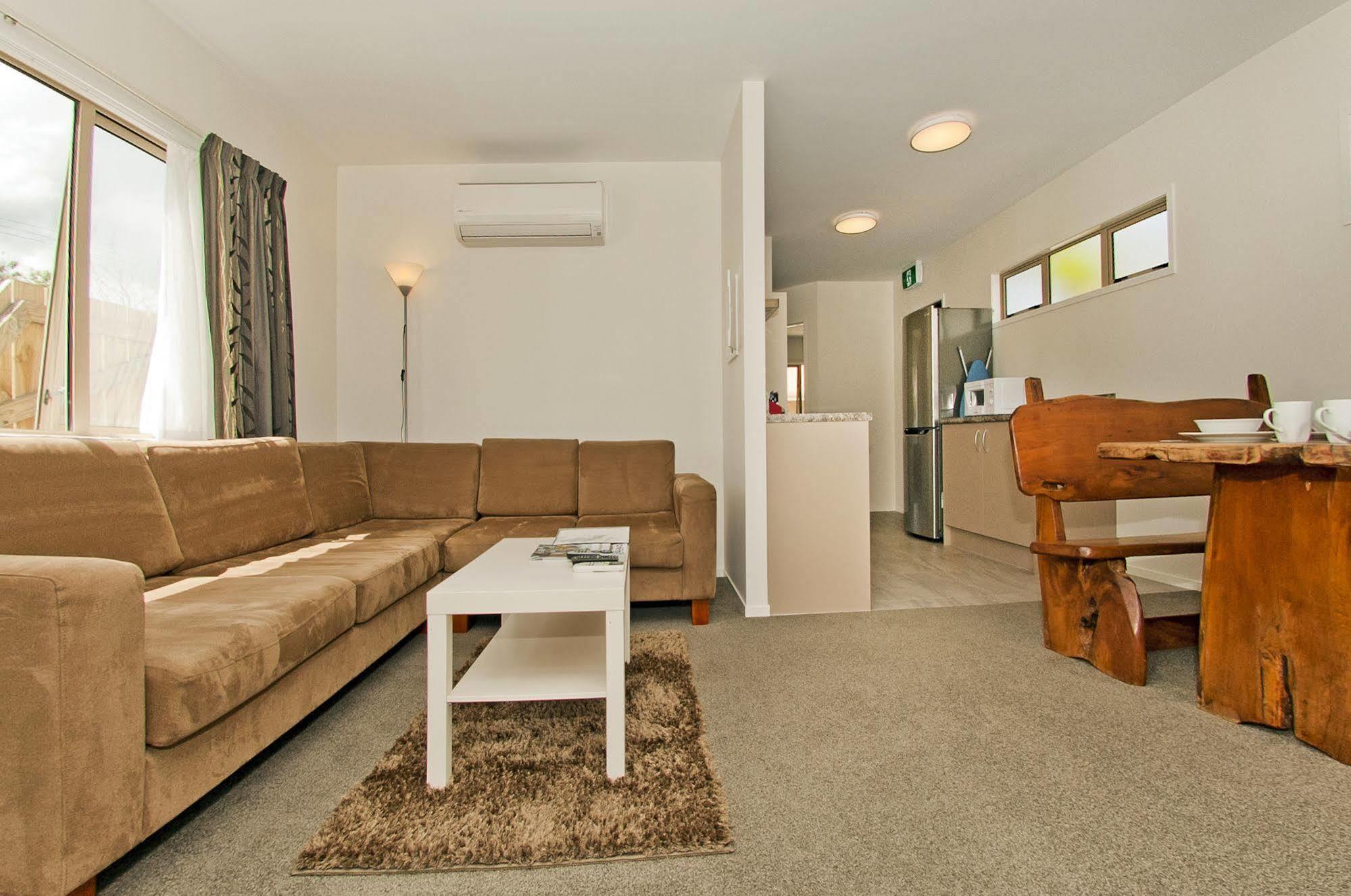 The Olive Motel Coromandel Экстерьер фото